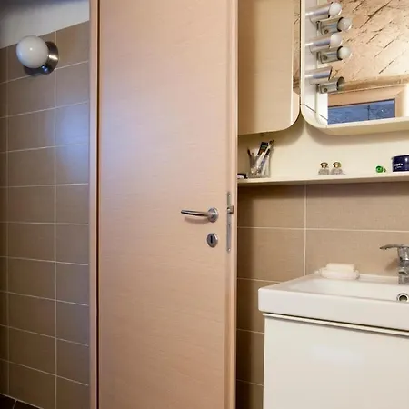 Lejlighed Canali Sud, Central, Fiber, Free Parking & Fire Tv Modena